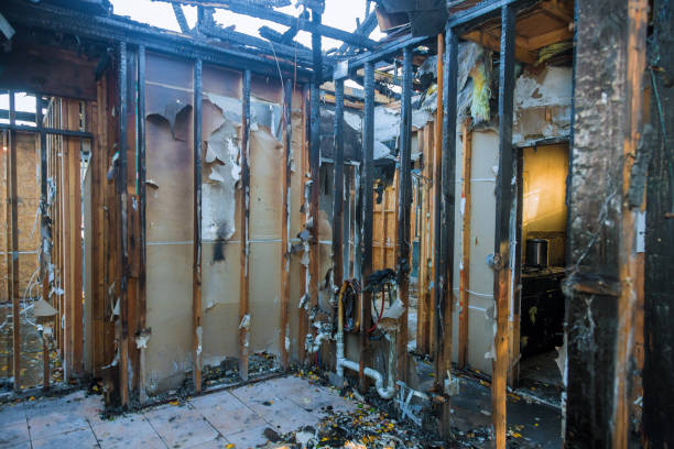 Professional Soot Cleanup technician working in Fifth Ward, LA